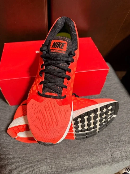 Nike Men’s Athletic Shoes - hot orange with Black Swoosh - Picture 2 of 5